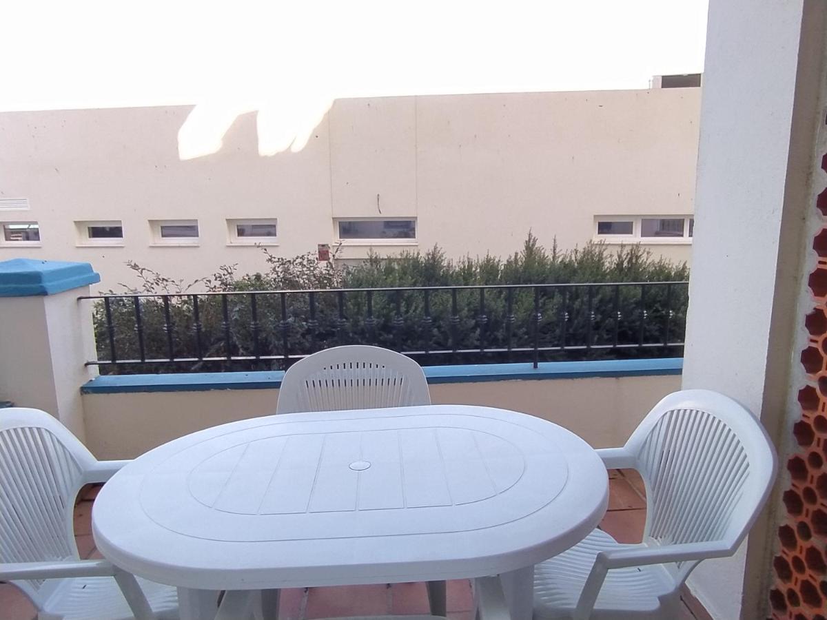 Acogedor Apartamento A 50 Metros De La Playa Ісла-Канела Екстер'єр фото